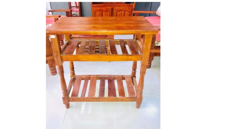 MESA TV ALG TORNEADA