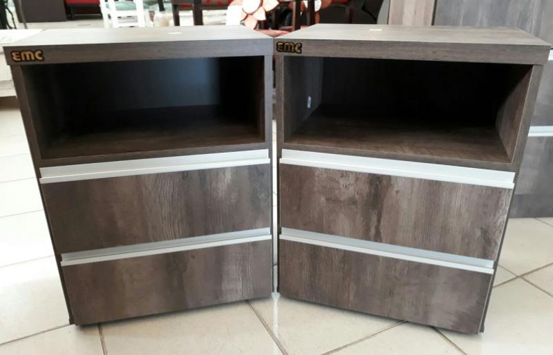 MESA DE LUZ 2 CAJ EST. FIJO TERRARUM