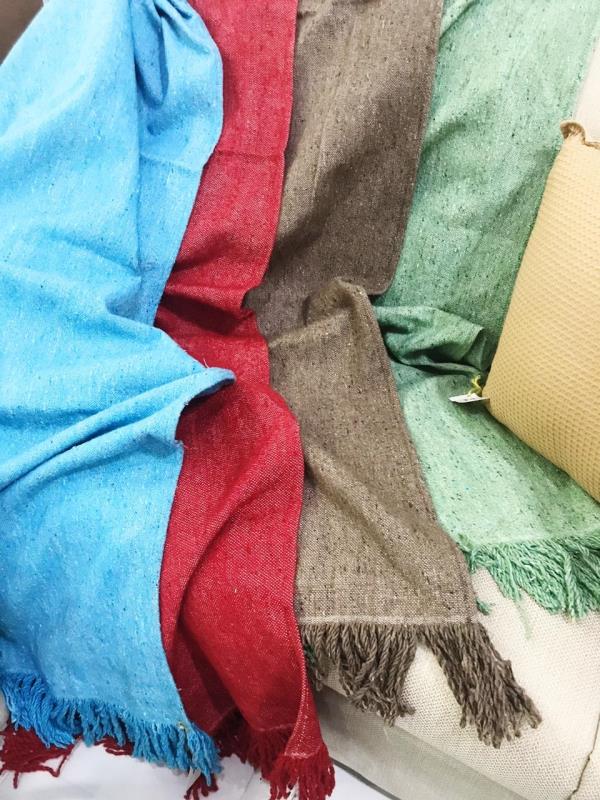 MANTA PIE DE CAMA 2 1/2 VARIOS