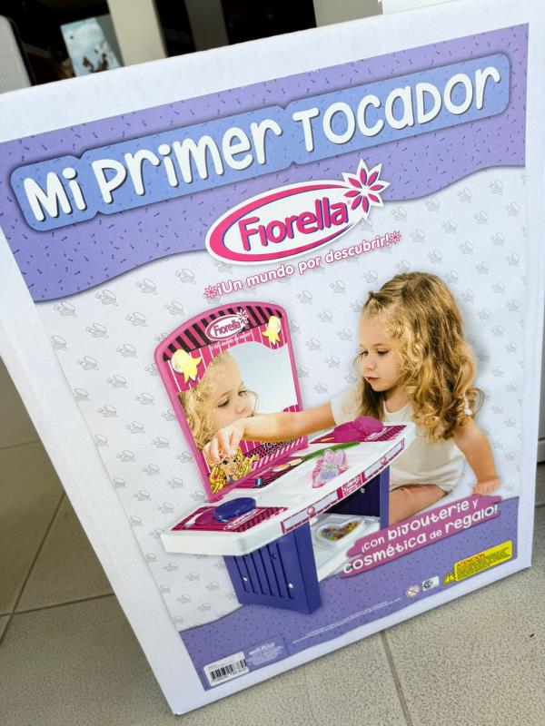 TOCADOR FIORELLA