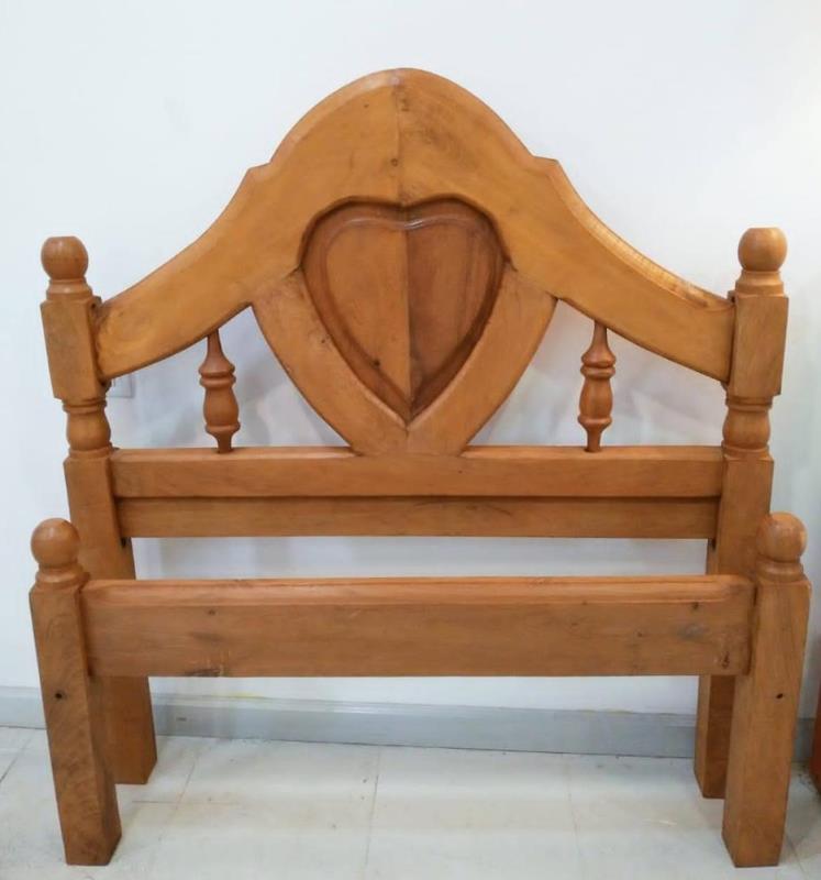 CAMA 1 1/2PL ALG CORAZON