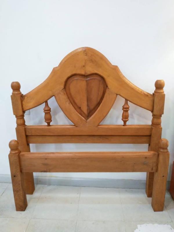 CAMA 1PL ALG CORAZON