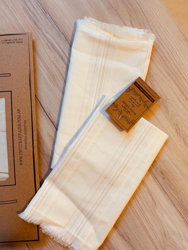 SERVILLETA CELEBRATION