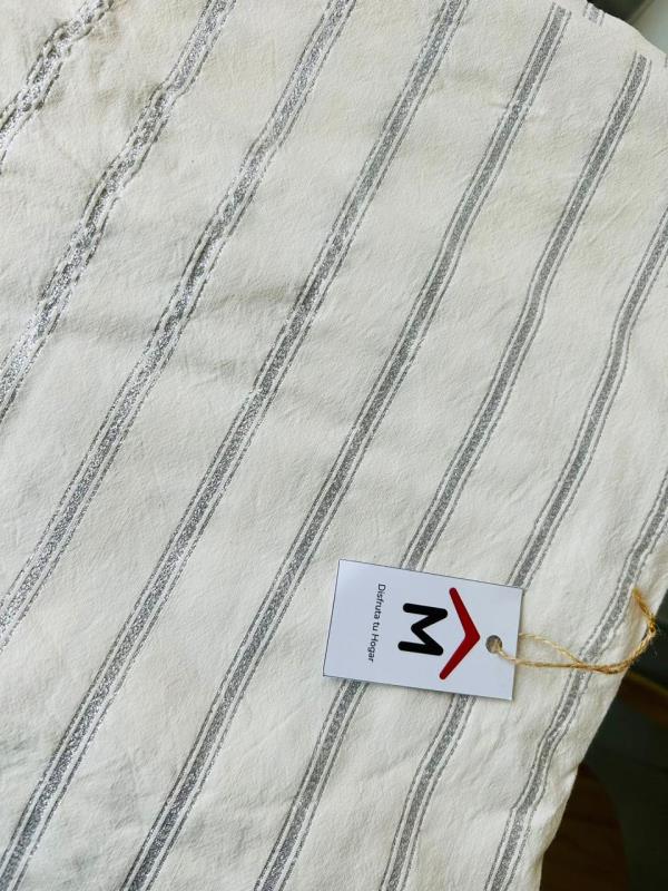 MANTEL 2.00X2.00 LUREX RAYAS ANCHAS