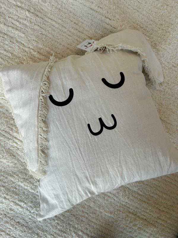 ALMOHADON 50*50 CONEJO GRANDE